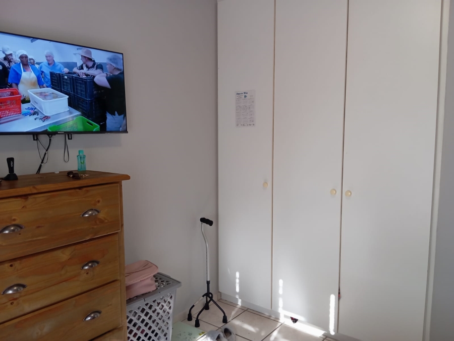 2 Bedroom Property for Sale in Kabega Park Eastern Cape